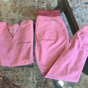 Figs Mineral Mauve Set